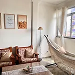 Quarto Privativo Na Avbeira Mar - Apto Familiar